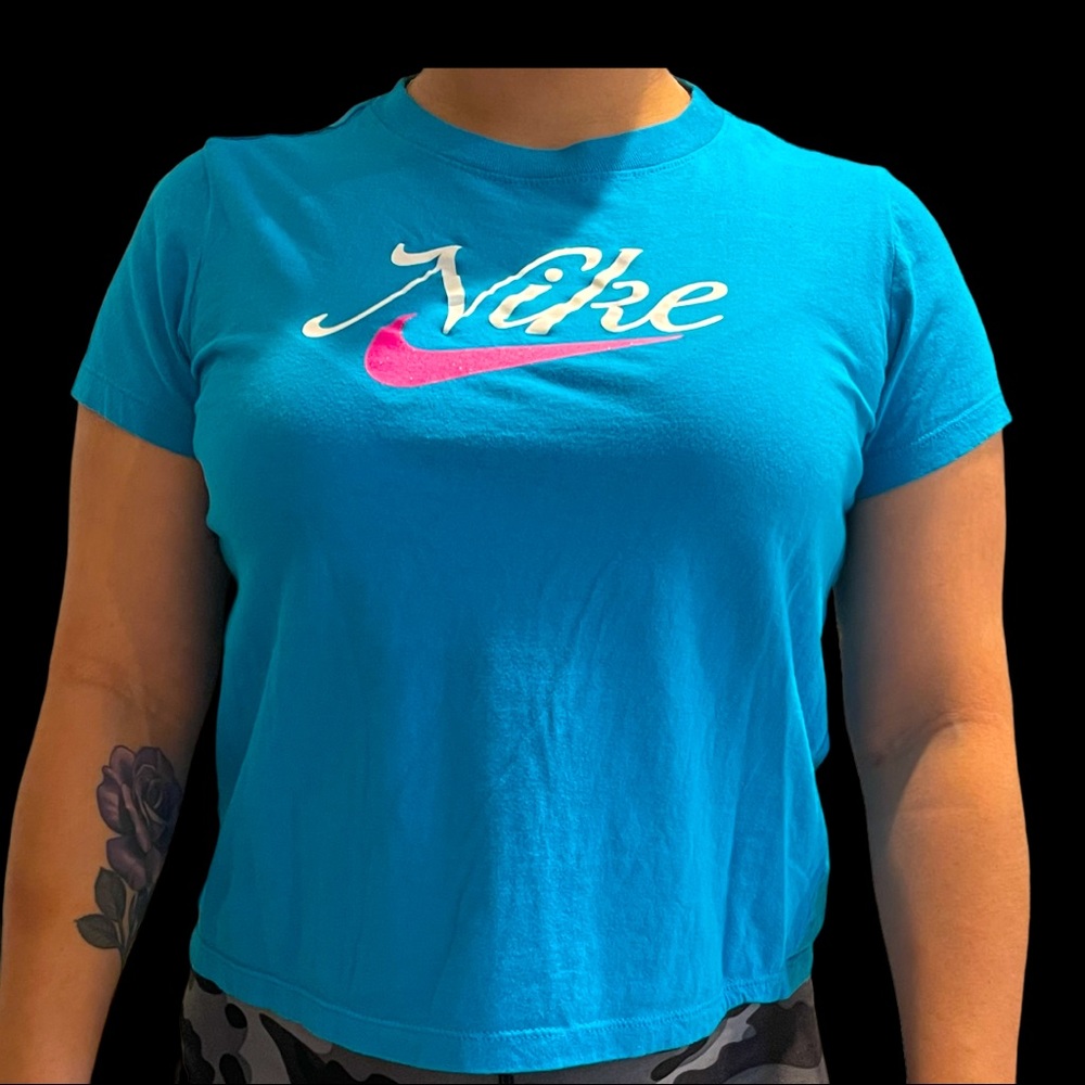 NIKE TEE